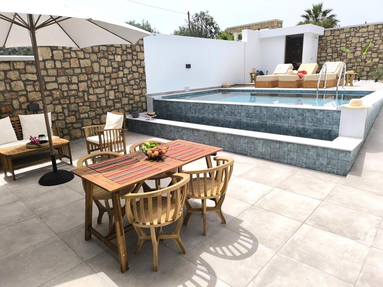 Valantina'S & Mannouel Lardos Luxury Villas Kültér fotó